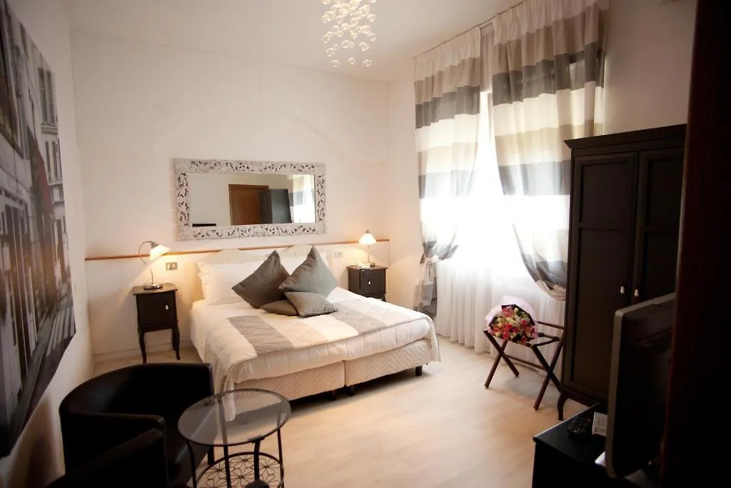 Hotel Mini Palace - Country House Molinella