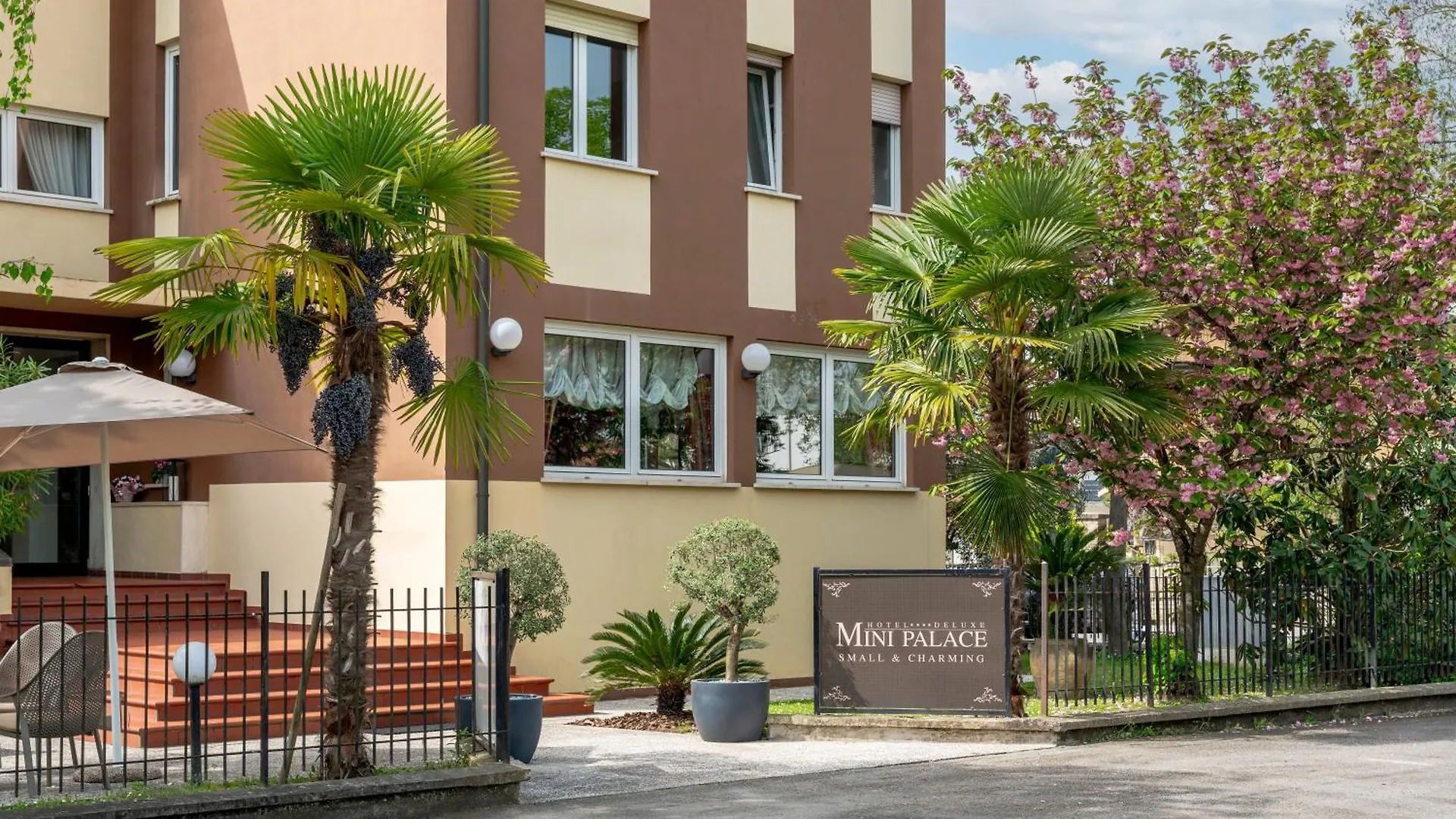 Hotel Mini Palace - Country House Molinella