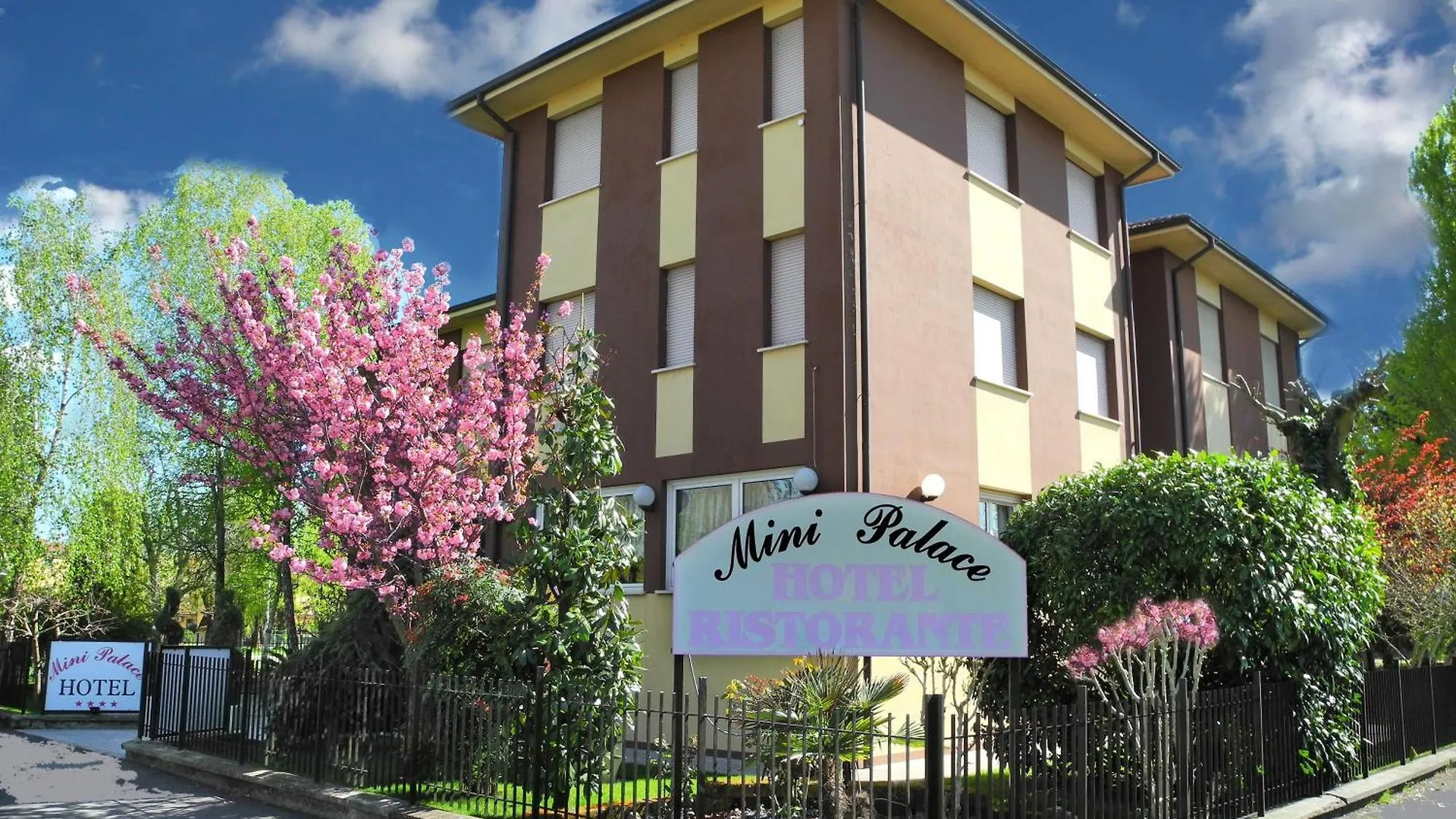 Hotel Mini Palace - Country House Molinella